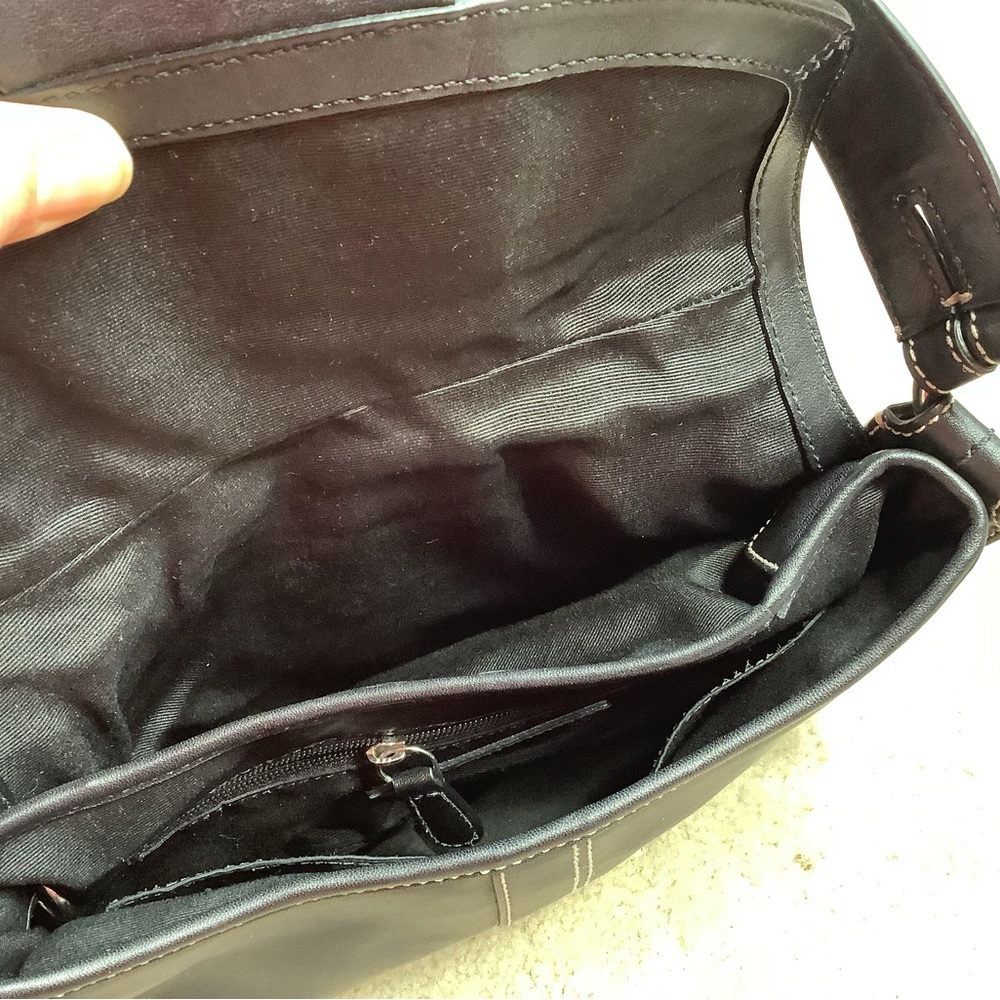 COACH #10316 mini soho bag black. - Picture 3 of 3